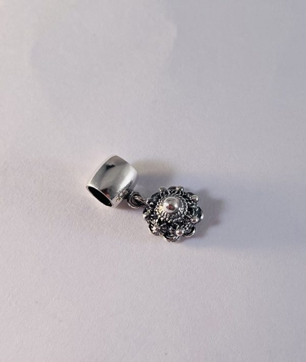 Silver Charm with Zeeland Knoop 10mm - Image 2