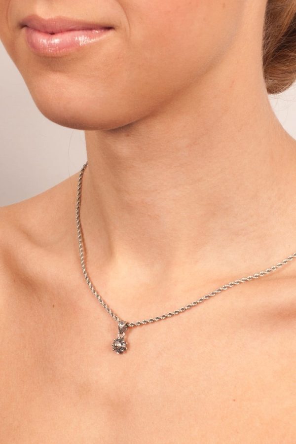 Silver Pendant with 12mm Zeeuwse Knoop - Image 5
