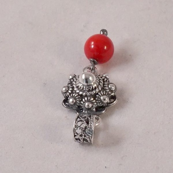 Silver Pendant with 10mm Zeeuwse Knoop and Red Coral - Image 6