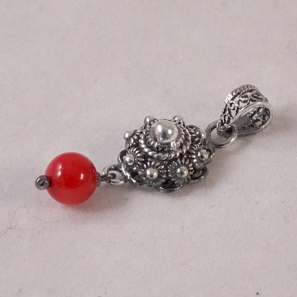 Silver Pendant with 10mm Zeeuwse Knoop and Red Coral - Image 8