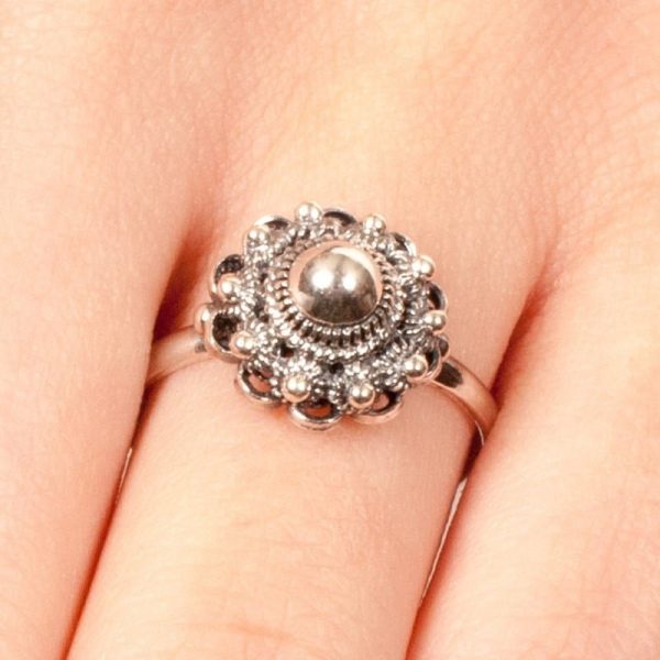 Zilveren Ring met Zeeuwse Knoop 12mm