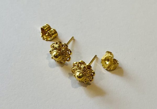 Vergulde Oorknopjes met Zeeuwse Knoop 8mm