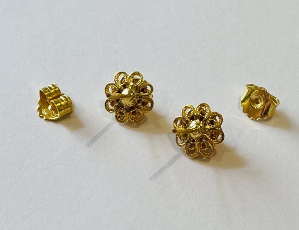 Vergulde Oorknopjes met Zeeuwse Knoop 8mm - Afbeelding 3