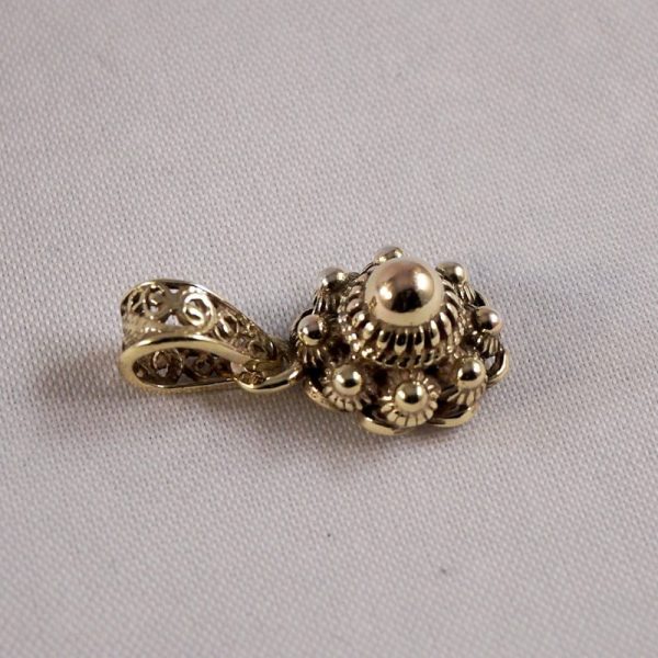 Gold-plated pendant with Zeeland knoop 10mm - Image 3