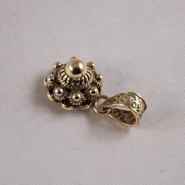 Gold-plated pendant with Zeeland knoop 10mm - Image 5