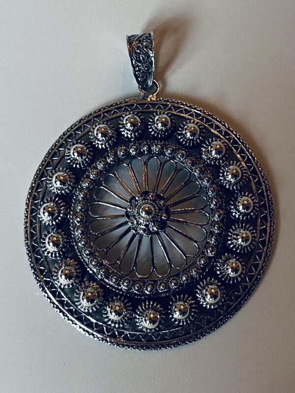 Silver Zeeuwse Fantasy Pendant 39mm - Image 4