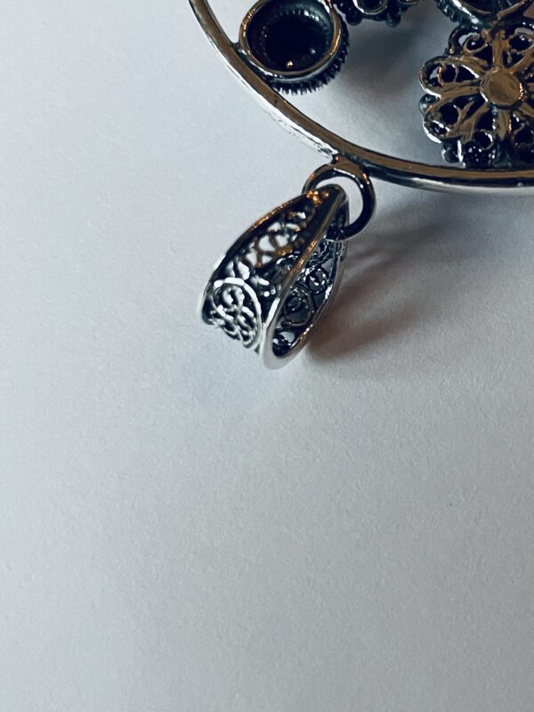 Silver Design Pendant 45mm with 6 Zeeland knopen - Image 3
